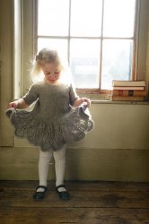 Вязаное красивое платье для девочек